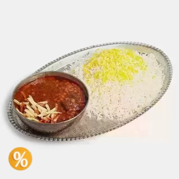 چلو خورشت قیمه سیب زمینی - 250 گرم خورشت قیمه سیب زمینی، 100 گرم گوشت گوساله، خلال سیب زمینی، 350 گرم برنج ایرانی، ریحان. نان لواش