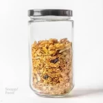 گرانولا ناتز 115 گرم - جو پرک، عسل، گردو، مغز تخمه آفتابگردان، بادام زمینی، کنجد، م...