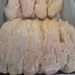 فیله مرغ یونانی 1 کیلوگرم - فیله ممتاز پاک شده دارای ادویه و سس مخصوص دارای لطمی ملایم