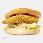 چیکن فیله برگر دبل - 4 عدد فیله مرغ سوخاری 75 گرمی، سس مخصوص، کاهو، گوجه، نان گرد