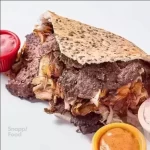 ساندویچ کباب ترکی میکس - کباب ترکی میکس گوشت و مرغ، مخلفات به انتخاب شما، نان باگت