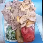 کباب ترکی میکس پرسی یک نفره - کباب ترکی میکس گوشت و مرغ، نان باگت، دورچین به انتخاب شما