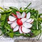 سبزی خوردن پاک شده و شسته شده تازه (آماده )  - پک سبزی دستچین تازه و طبیعی خوشمزه 