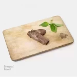 جگر گوسفندی کبابی یک سیخ (60 گرمی) - با دورچین لیمو ترش، ریحان، به همراه یک تکه نان تنوری، ارایه...