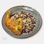 زرشک پلو با سینه مرغ سس پز - سینه مرغ سس پز 300 گرمی، 350 گرم زرشک پلو با برنج ایرانی