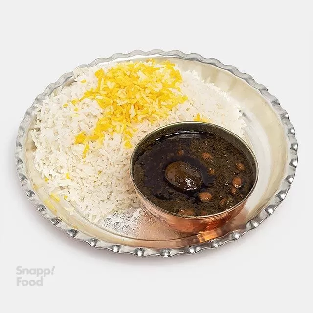 مطبخ خانه گلپایگانی-چلو خورشت