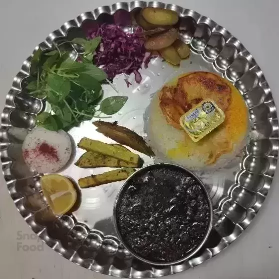 رستوران سفیر-چلو خورشت